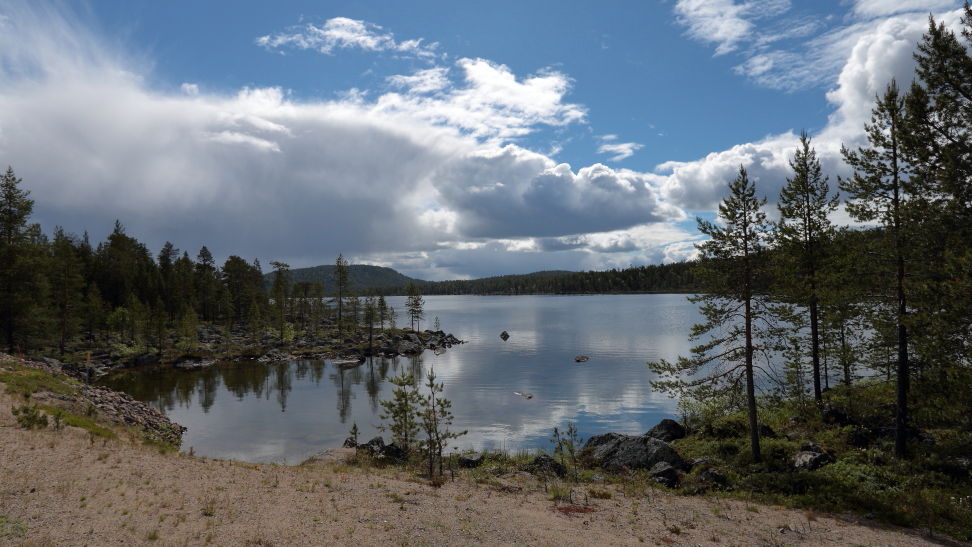 Myössäjärvi - 28 juin 2018 - Canon EOS 6D 20 mm - f 11 1/250 sec. 100 ISO